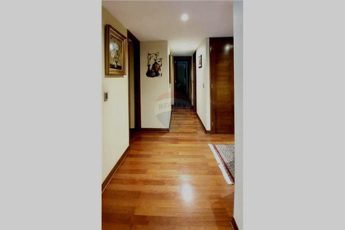 Escandinavia / Metro Manquehue / Colegio Sek