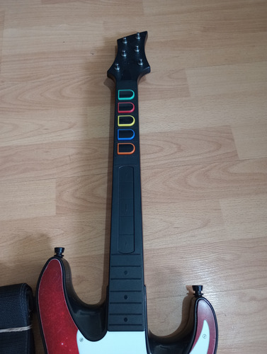 Guitarra Guitar Hero 5 Xbox 360 Inalámbrica (Reacondicionado)