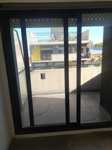 Imagen 16 de 30 de Departamento Duplex 2 Dormitorios Balcón Al Frente Y Terraza Exclusiva - Luis Agote