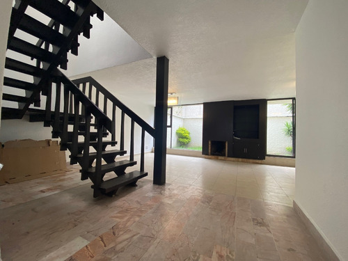Imagen 11 de 24 de Joyas Del Pedregal, 4 Recamaras, Estudio Y Jardín