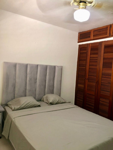 Imagen 8 de 9 de Alquilo Apartamento En Evaristo Morales