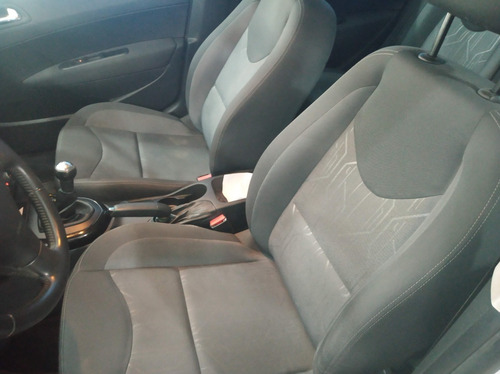 Imagen 11 de 15 de Peugeot 308 Allure 2016