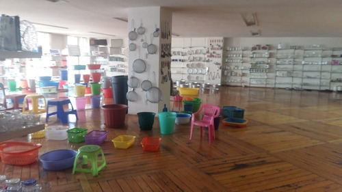Imagen 11 de 14 de Excelente Edificio De Productos