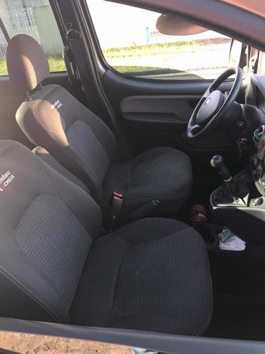 Fiat Doblo 1.8 16v Adventure Flex 5p 2012