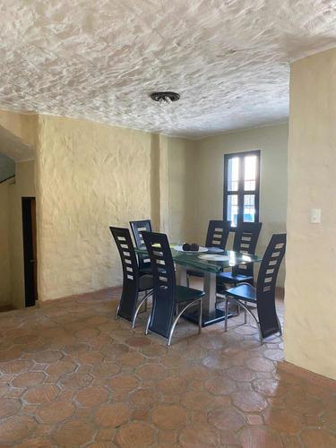 Imagen 5 de 14 de Oportunidad. Se Vende Hermoso Townhouse 212m2 Obra Blanca