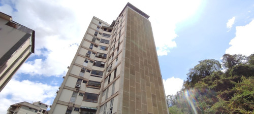 Se Vende Apartamento 90m2 2h+s/2b/1pe San Luis