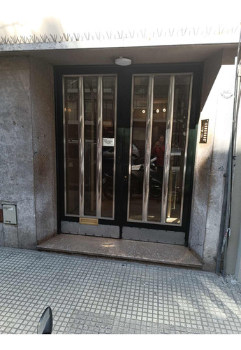 Venta Dpto. 2 Amb. Recoleta-ubicación Excelente