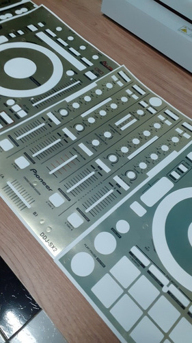 Adesivos Skin Gold P/ Controladora Pioneer Ddj-sx Ou Sx2 Sx3