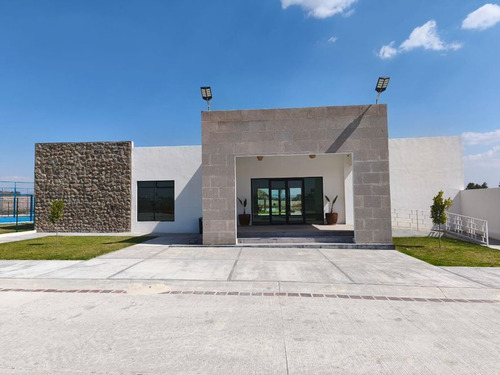 Terreno En Venta En San Miguel De Allende Fraccionamiento Con Casa Club