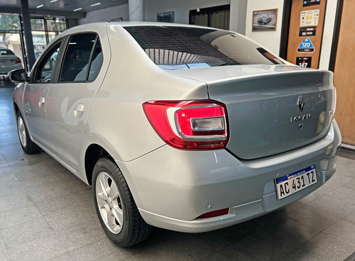 Renault Logan 1.6 Privilege 105cv