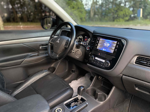 Mitsubishi Outlander 3.0 GT 4X4 V6 24V GASOLINA 4P AUTOMÁTICO