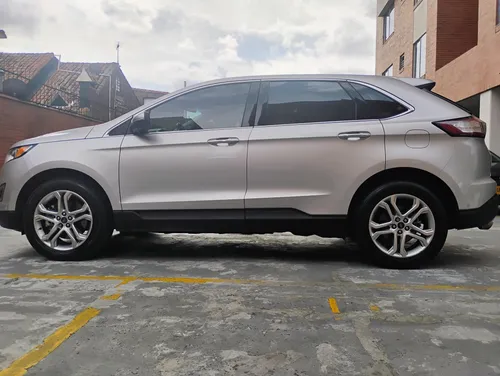 Ford Edge 2.0 Titanium