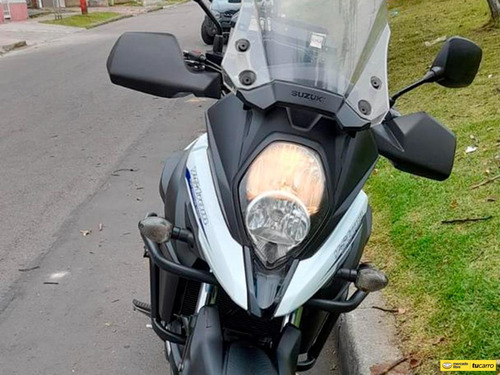 Suzuki V-strom 650xt