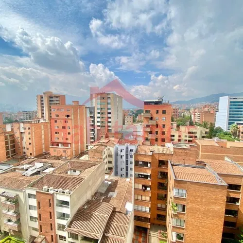 Apartamento En Venta En Medellín - Laureles Cod 68652