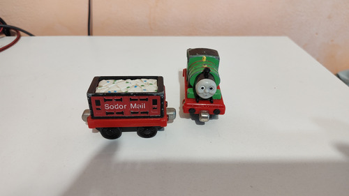 Trenes Thomas And Friends - Percy & Mail Car