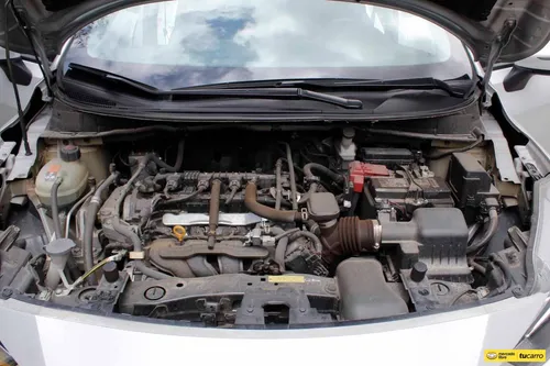 Nissan Versa 1.6 Sense Mt