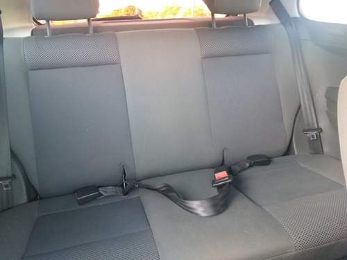 Volkswagen Fox 1.0 Vht Trend Total Flex 3p 2009