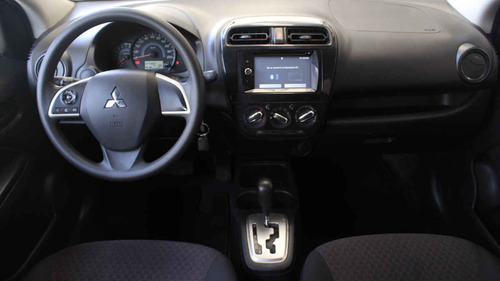 Imagen 13 de 15 de Mitsubishi Mirage 2018 5p Glx L3/1.2 Aut