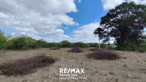 Venta De Terreno En Puerto Tirol, Chaco