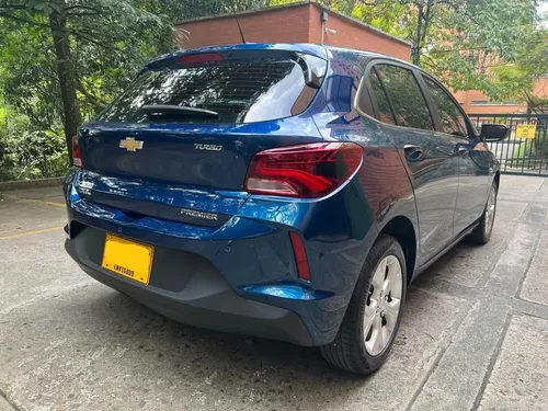 Chevrolet Onix 1.0t Automática