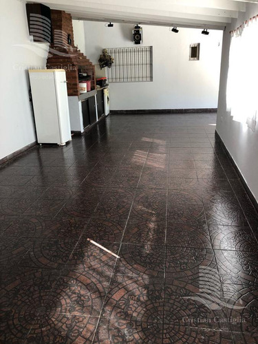 Venta - Casa Quinta, 3/tres Ambientes, Gran Jardín, Cochera - Tortuguitas, Malvinas Argentinas