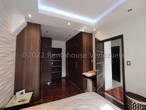 Imagen 9 de 20 de Hermosos Townhouse En Venta En Urb El Bosque Db 22-29211