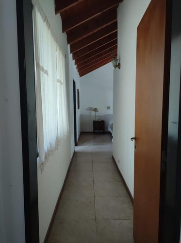 Imagen 16 de 26 de Casa Con Jardín Y Pileta En Los Cardales Country Club