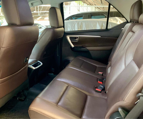 Toyota Sw4 2.8 Srx 177cv 4x4 7as At 2017