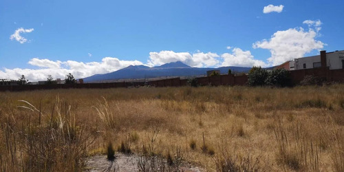 Venta De Terreno Residencial En La Colonia Residencial Campestre En Cacalomacan Toluca