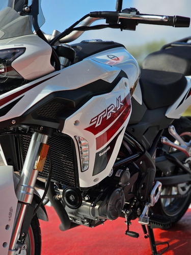 Imagen 7 de 25 de Benelli Trk 251 Full Entrega Inmediata - Mejor Precio Jc