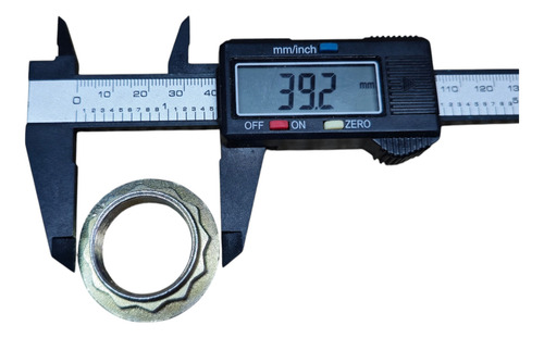 Tuerca Eje Salida Transmisión Charger Wrangler 52108234aa