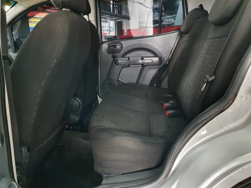 Imagem 10 de 10 de Fiat Uno Vivace 1.0 4p