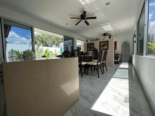 Casa En Venta Merida, Conkal, En Privada, Entrega Inmediata.