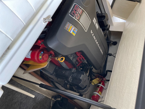 Imagen 6 de 10 de Lancha Cuddy Importada Regal 2250 Volvo Penta V8