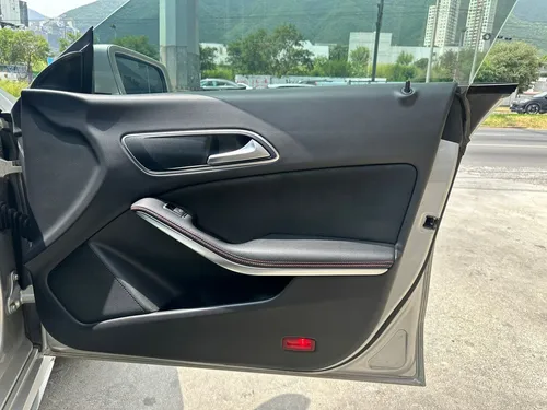 Mercedes-Benz Clase CLA 2.0 250 Sport At