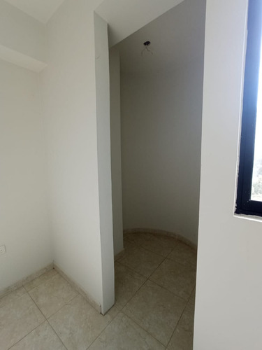 Yuraima Segura Vende Apartamento En Res. Puerto Alegre Urb. Valles De Camoruco Valencia Estado Carabobo