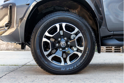 Toyota Hilux Pick-up 2.8 Cd Srx 204cv 4x4 At