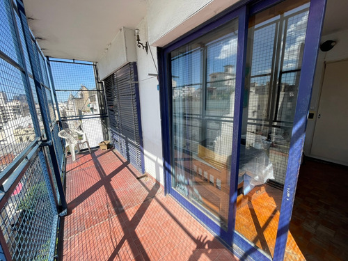 Departamento En Venta A Refaccionar En Congreso, Increíble Vista Y Sol.