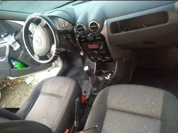 Imagem 5 de 9 de Renault Logan 2012 1.6 Expression Hi-torque 4p
