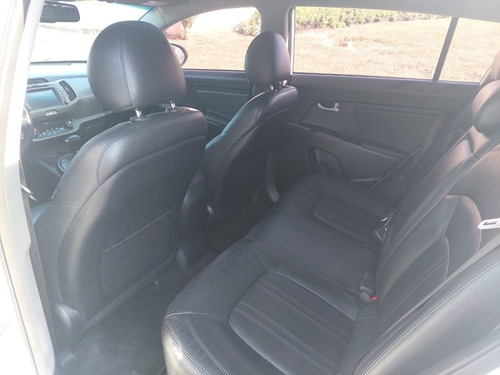Imagem 8 de 11 de Kia Sportage 2013 2.0 Ex 4x2 Flex Aut. 5p