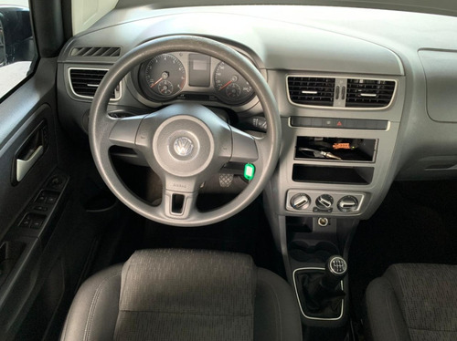 Volkswagen Fox 1.0 Gii (flex) 2014