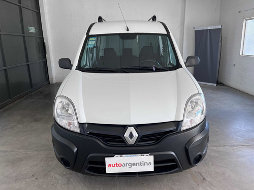 Imagen 2 de 25 de Renault Kangoo 2014 1.6 Furgon Ph3 Confort 1plc