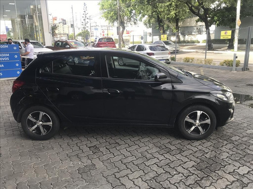 Imagem 2 de 12 de Onix 1.4 Mpfi Ltz 8v Flex 4p Automático