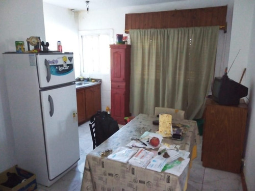 Imagen 4 de 12 de Departamento En Venta En Quilmes Oeste