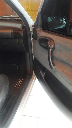 Chevrolet Corsa 1.0 Wind 5p Gasolina 2002