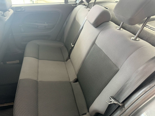 Volkswagen Voyage 1.6 Msi Total Flex 4p