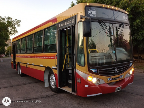 Imagen 2 de 17 de Mercedes.2014 1418.