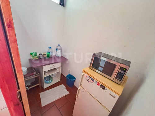 Plaza Comercial En Poblado Acapatzingo, Cuernavaca $110,000.00 Mxn