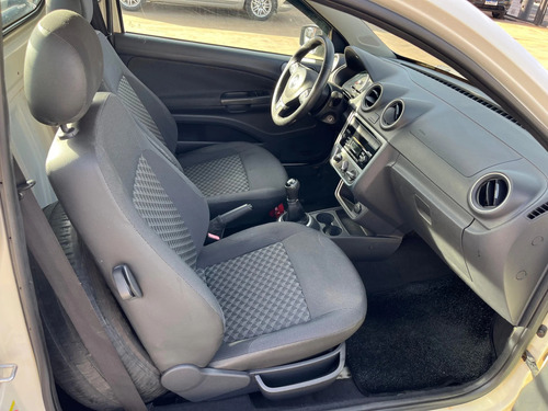 Volkswagen Saveiro 1.6 MI TRENDLINE CS 8V FLEX 2P MANUAL