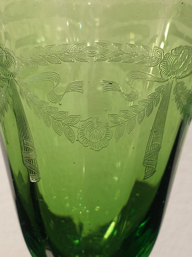 Antigua Copa De Colección Verde Grabada Al Ácido 16 Cm